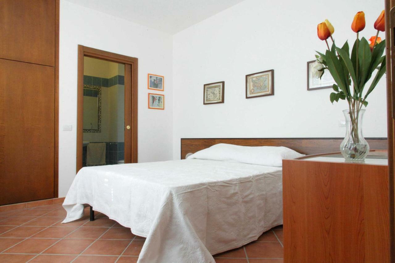 La Casa Di Sofia - Casa Vacanza Monterosi Exterior photo